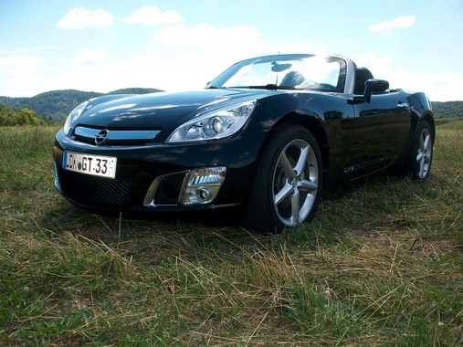 Opel GT 2010