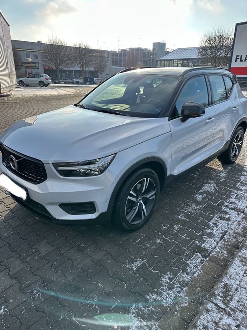 Volvo XC40