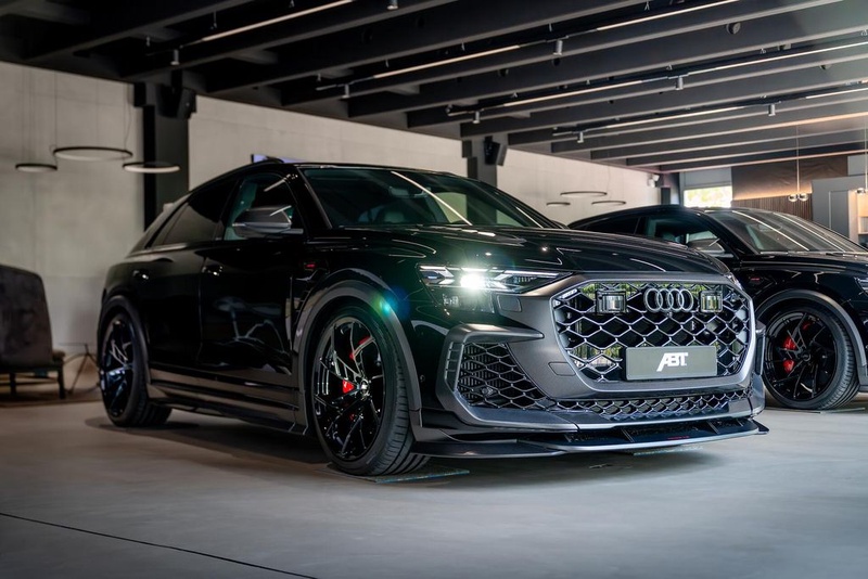 Audi RSQ8
