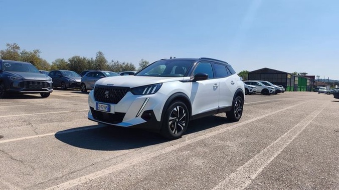 Peugeot 2008 2022