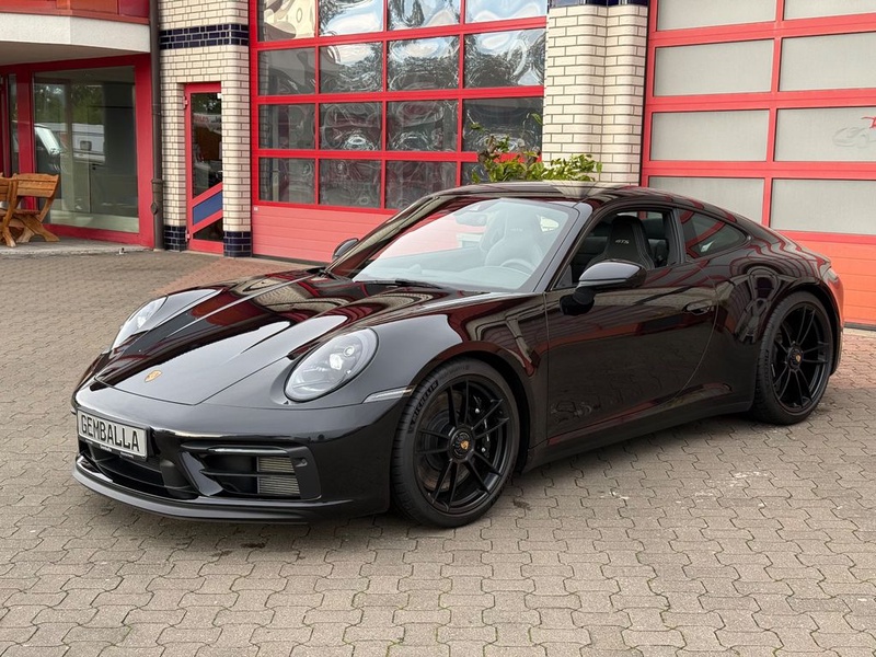 Porsche 992