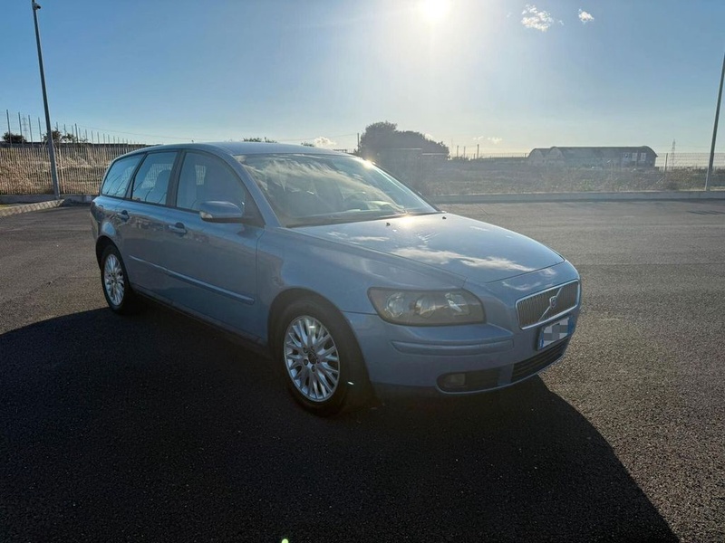 Volvo V50