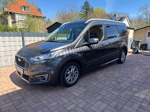 Ford Grand Tourneo 2019