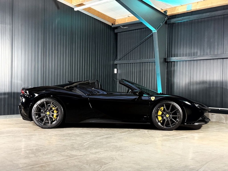 Ferrari SF90