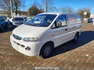 Hyundai H-1 2002