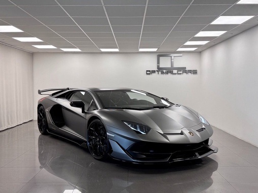 Lamborghini Aventador 2019