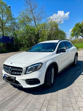 Mercedes-Benz GLA-Class 2019