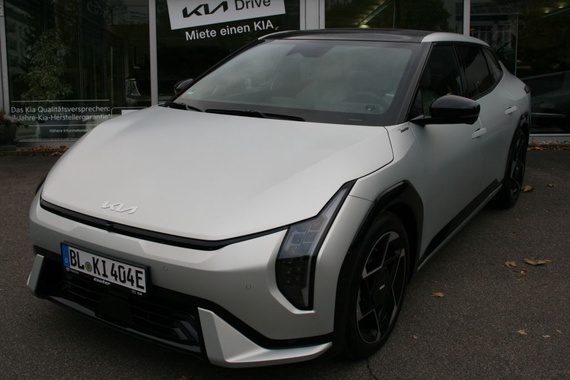 Kia EV4 2025