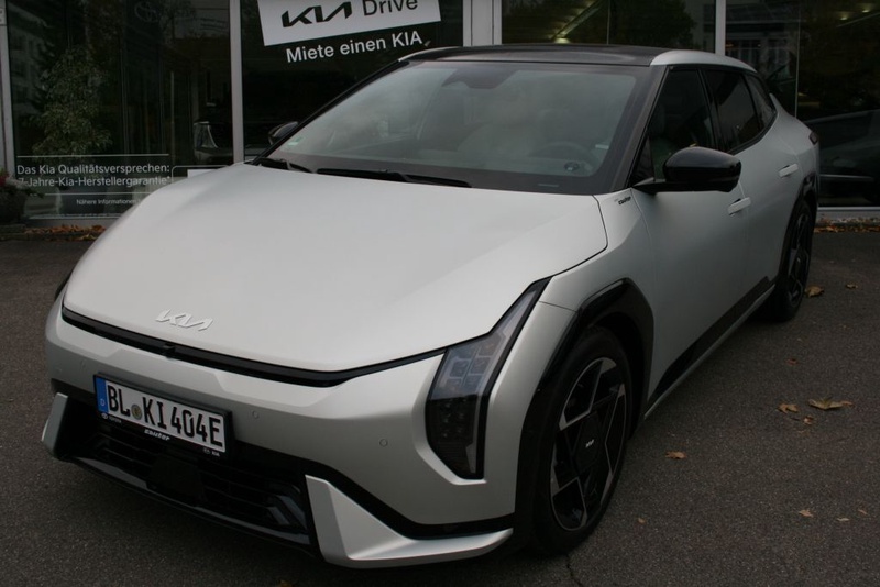 Kia EV4