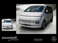 Hyundai Staria 2025