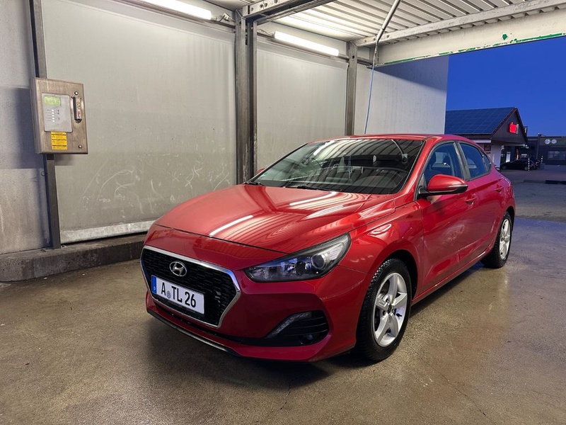 Hyundai i30