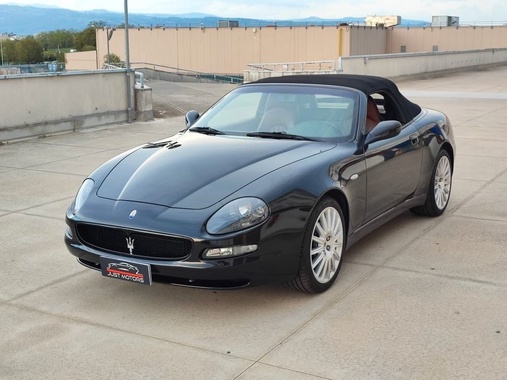 Maserati Spyder 2002