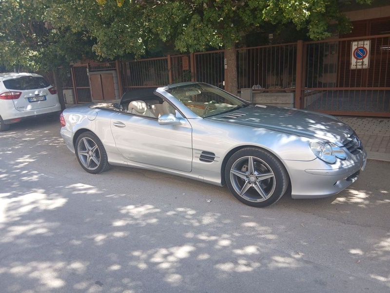 Mercedes-Benz SL-Class