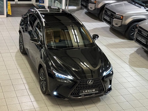 Lexus NX 2025