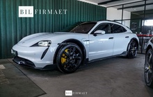 Porsche Taycan 2021