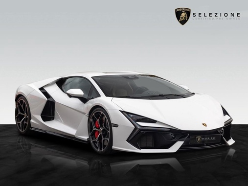 Lamborghini Revuelto 2024