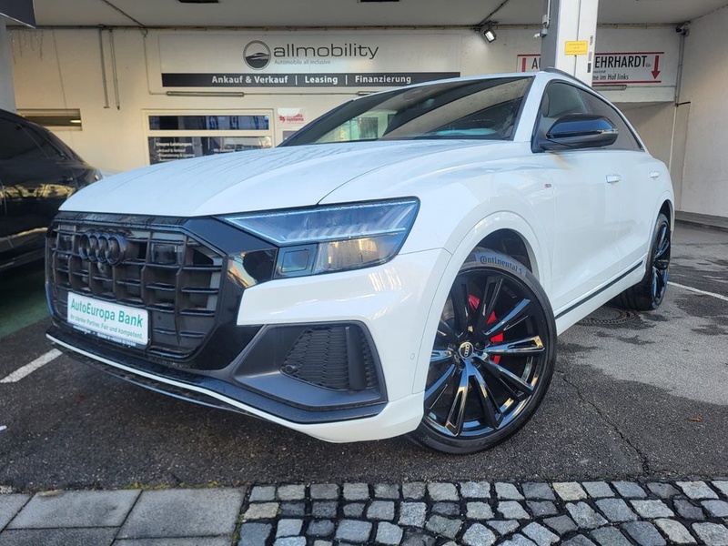 Audi Q8