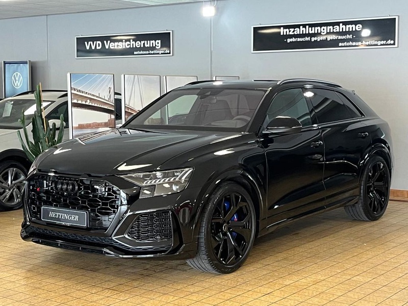 Audi RSQ8