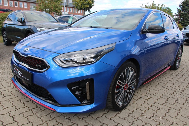 Kia pro cee'd / ProCeed