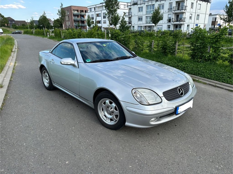 Mercedes-Benz SLK-Class