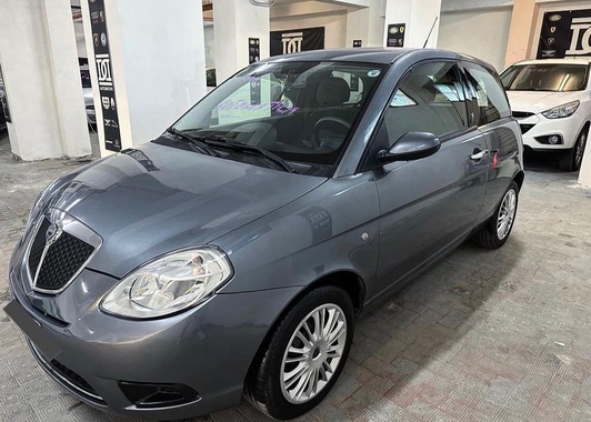 Lancia Ypsilon 2009