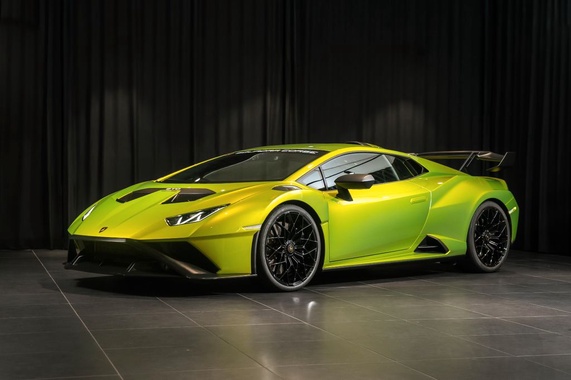 Lamborghini Huracan 2021