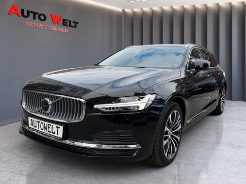 Volvo V90 2023