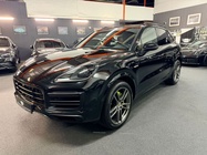 Porsche Cayenne 2022