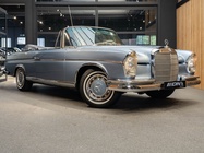 Mercedes-Benz 300 1964