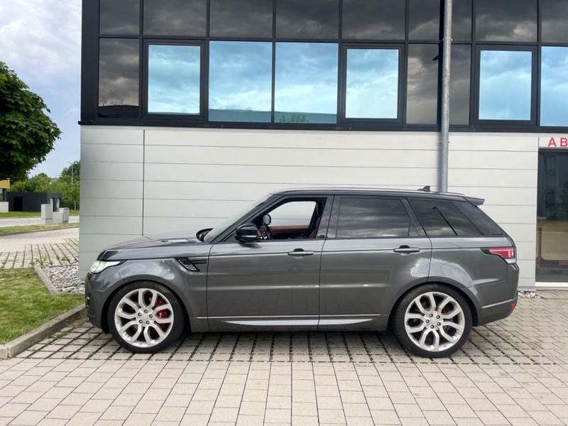 Land Rover Sport