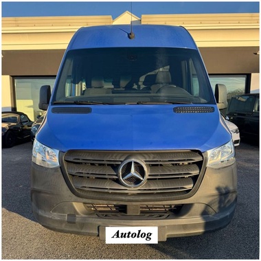 Mercedes-Benz Sprinter 2021