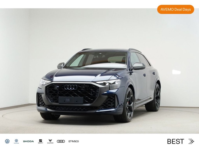 Audi RSQ8