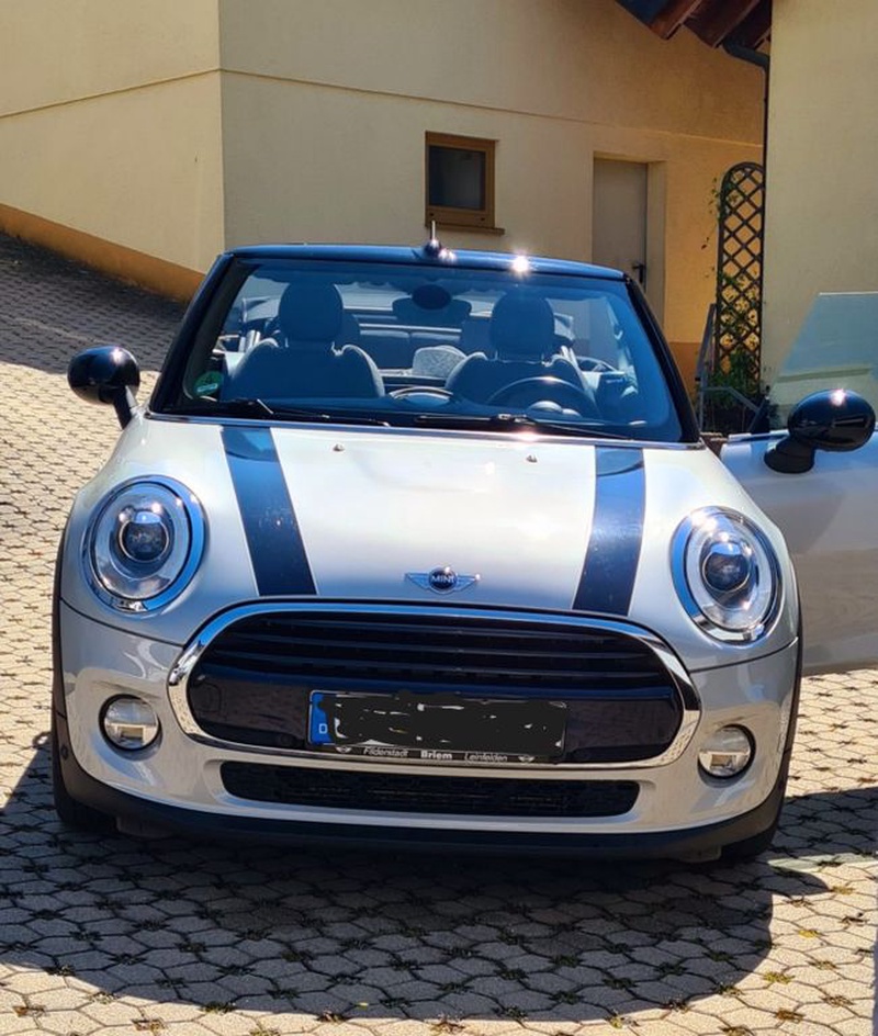 MINI Cabrio