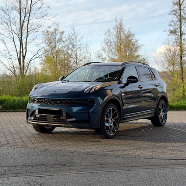 Lynk & Co 01 2022