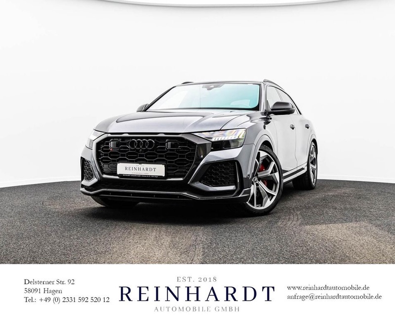 Audi RSQ8