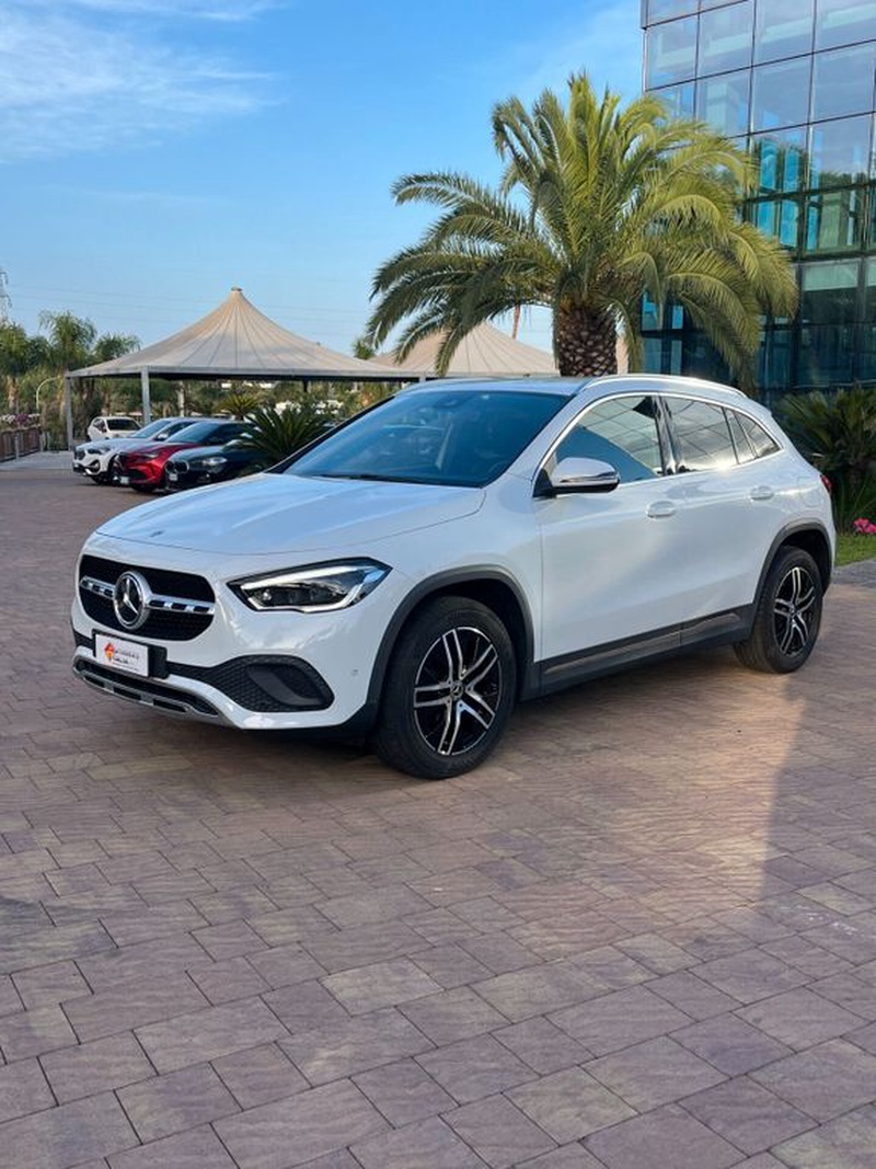 Mercedes-Benz GLA-Class