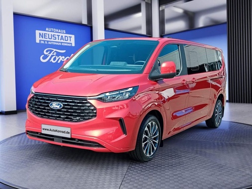 Ford Tourneo Custom 2025