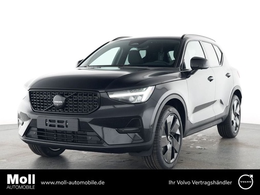 Volvo XC40 2025