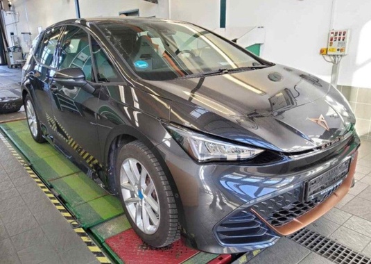 Cupra Born 2023