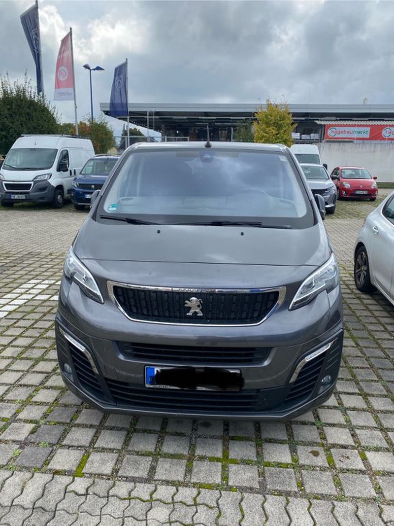Peugeot Traveller