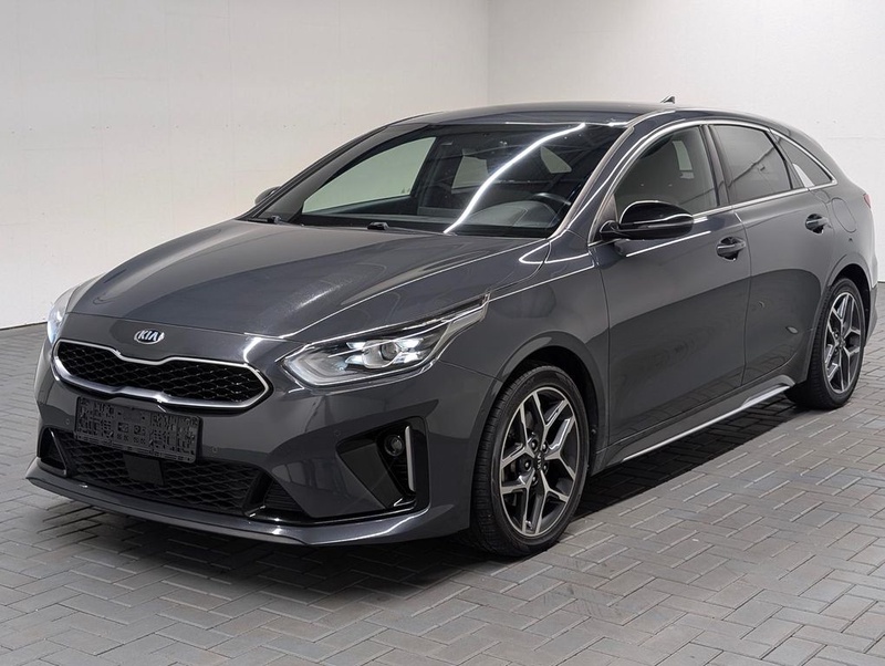 Kia pro cee'd / ProCeed