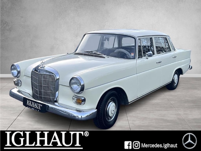 Mercedes-Benz 200