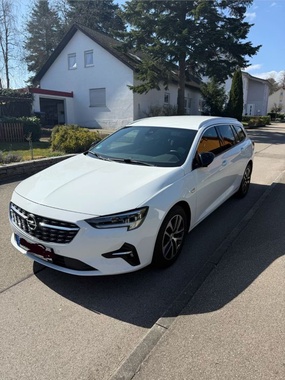 Opel Insignia 2021