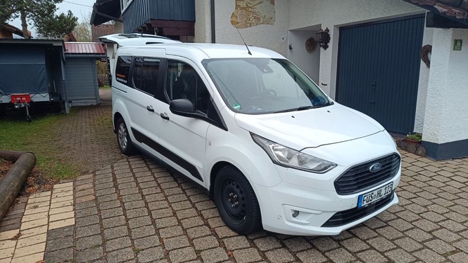 Ford Grand Tourneo 2019