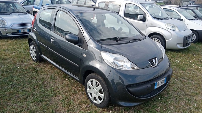 Peugeot 107 2008