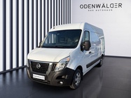 Nissan NV400 2022