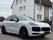 Porsche Cayenne 2022