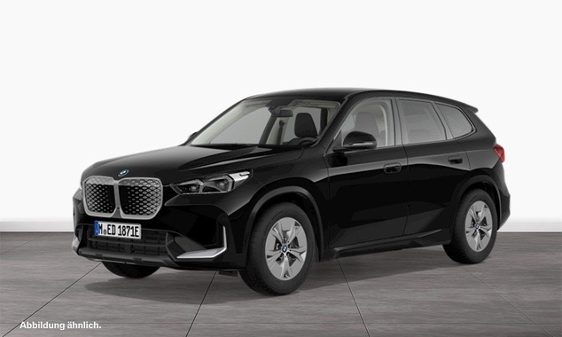 BMW iX1 2025