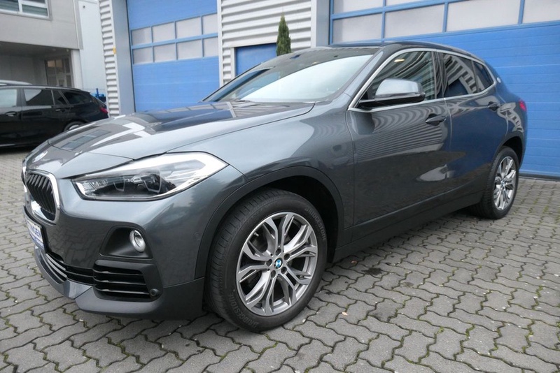 BMW X2