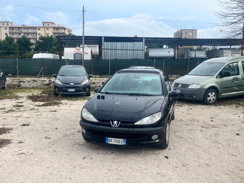 Peugeot 206